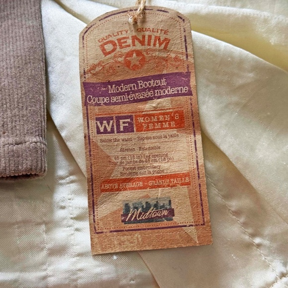 NEW PHOTOS! CORDUROYS, DENIM BOOTCUT, TAN, SIZE WOMEN 26W, STRETCH FABRIC, FLY - Picture 2 of 16